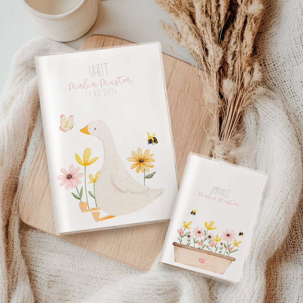 U-Heft Hülle und Impfpasshülle Gans mit Blumen