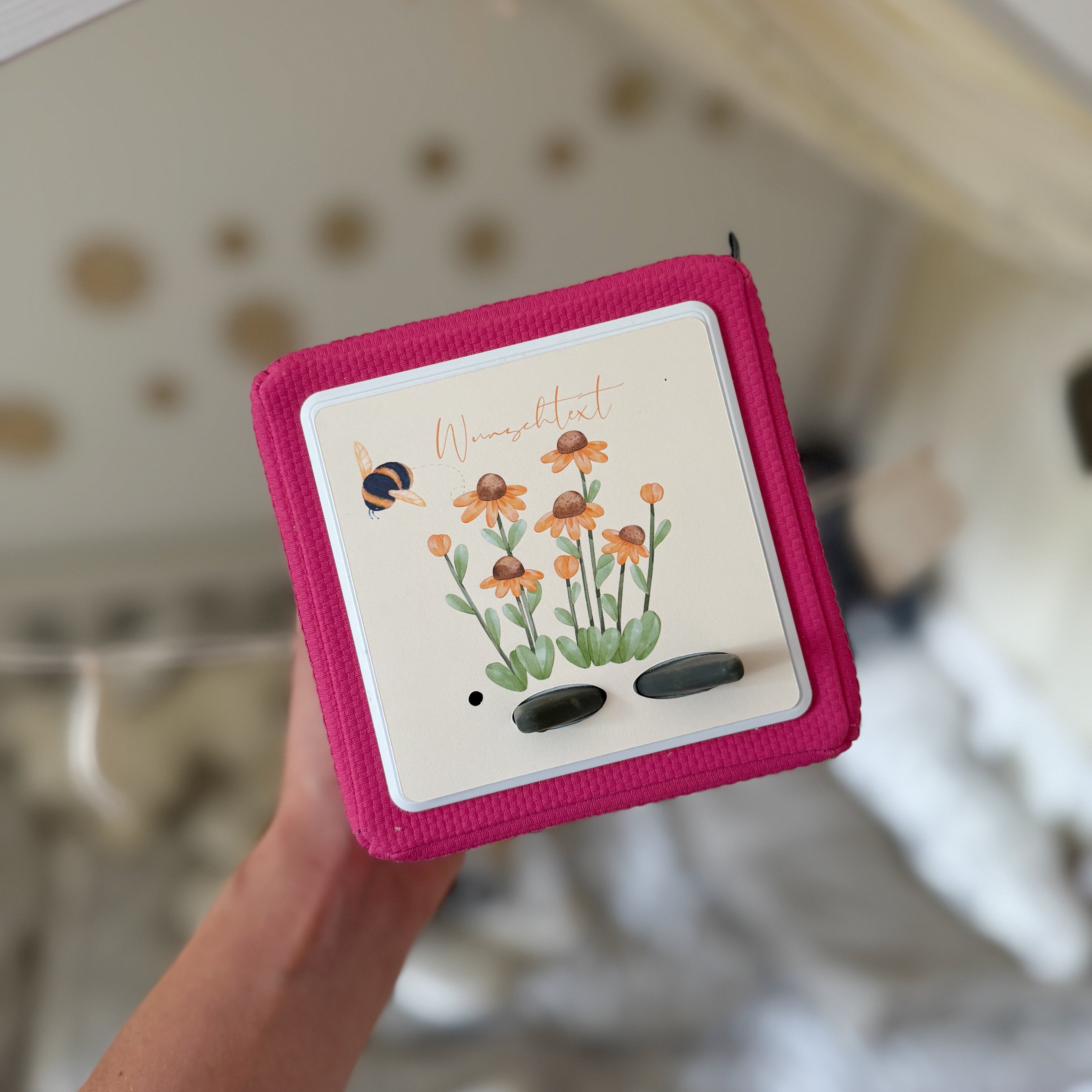 Toniebox Schutzfolie- Hummel mit Blumen