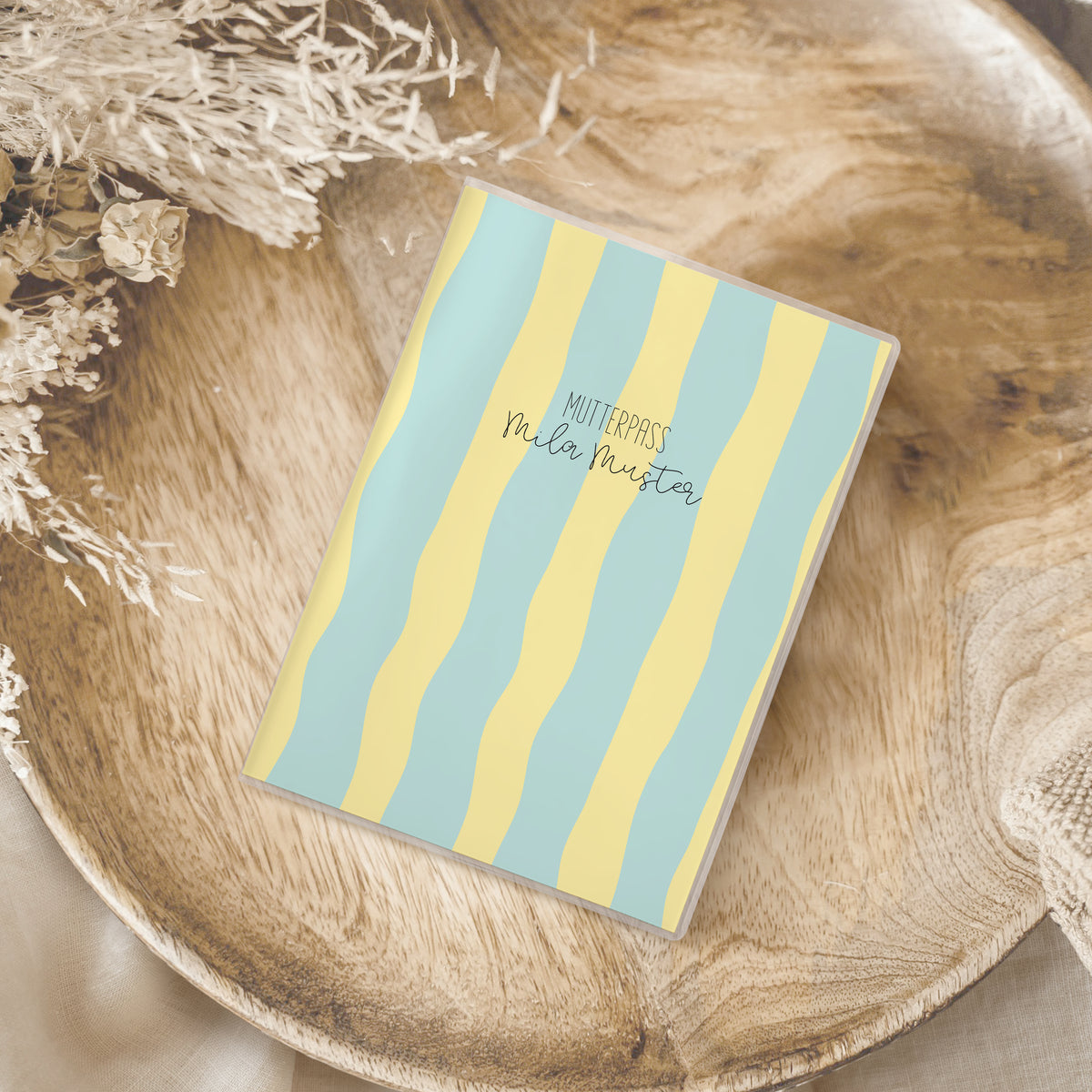 Mutterpasshülle Blue Stripes | Geschenk zur Schwangerschaft